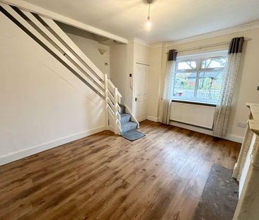 2 bedroom terraced house to rent - Photo 6
