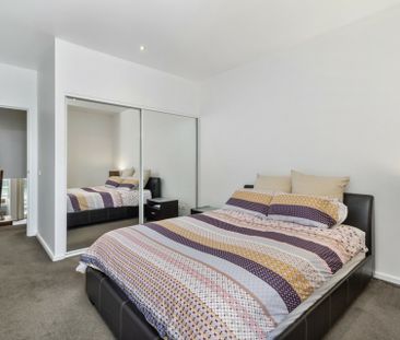 In The Heart Of The City! - Photo 5