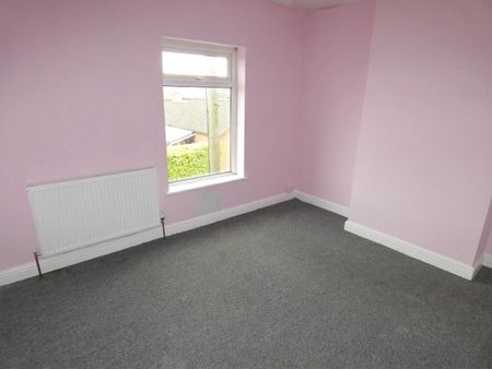 2 bedroom house to rent Livingstone Street, ST6 - Photo 3