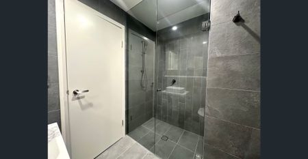 Modern One Bedroom Apartment For Lease - Photo 4