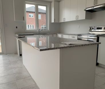 For Lease - 23 AMBER Drive, Wasaga Beach, Ontario - Photo 3