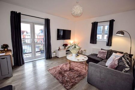 2 bedroom flat to rent - Photo 2