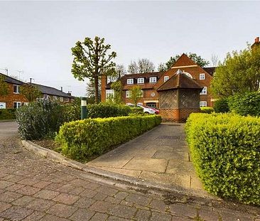 Reading Road, Pangbourne, Reading, Berkshire, RG8 - Photo 1