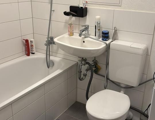 Wohnung zur Miete mit Möbeln in Dresden Gorbit Wölfnitzer Ring 75 - Photo 1