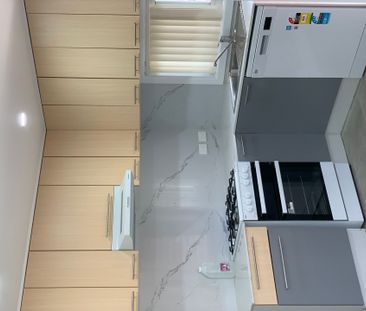 Modern 3-Bedroom Granny Flat in Doonside - Photo 1