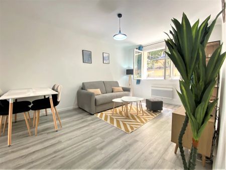 Location Appartement 3 pièces 54m² MARSEILLE 4ème - Photo 5