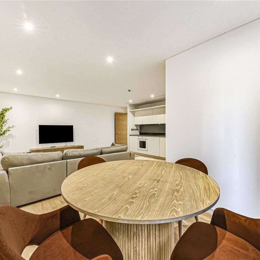 5 Hermitage Street, London, W2 - Photo 1