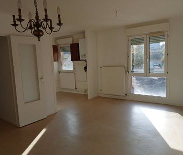 Location appartement 3 pièces 60 m² à Mâcon (71000) MACON Quartier ... - Photo 3