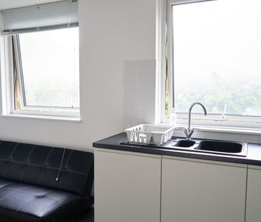 Room in a Shared Flat, Downfield Close, W9 - Photo 5