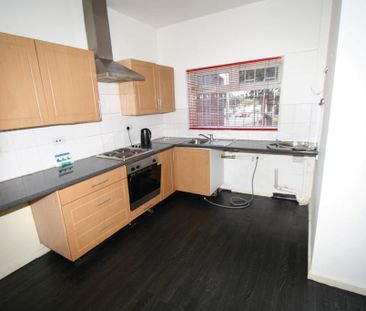 2 bedroom townhouse to rent - Photo 4