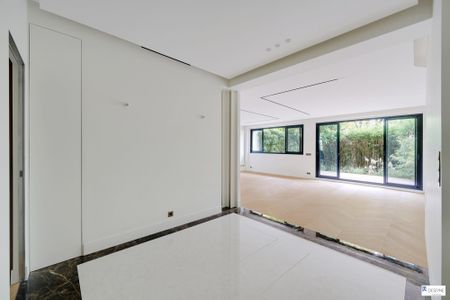 Appartement 5/6 pièces + jardin + cave - Photo 3