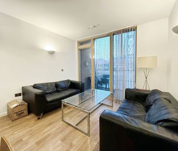 2 bedroom apartment to rent - Photo 4