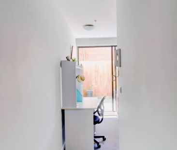 Standard Studio with courtyard - Photo 1