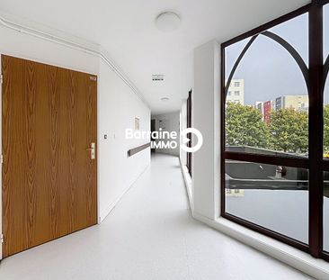 Location appartement à Brest, 2 pièces 44.8m² - Photo 1