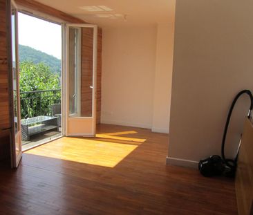 Location Appartement 4 pièces 80m² BORT LES ORGUES 19110 - Photo 2