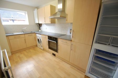 1 bedroom flat to rent - Photo 4