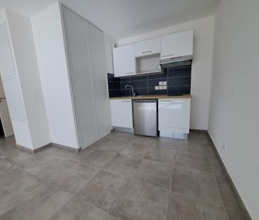 Location Appartement 2 pièces 46m² SCIONZIER 74950 - Photo 4