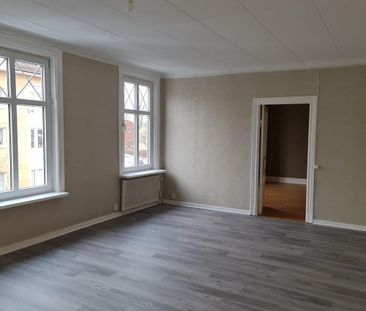 Östra torggatan, Töreboda - Photo 2