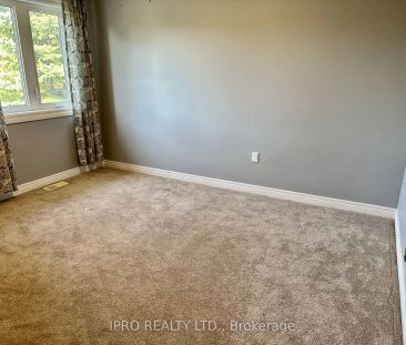 Property For Lease | N9270297 - Photo 5