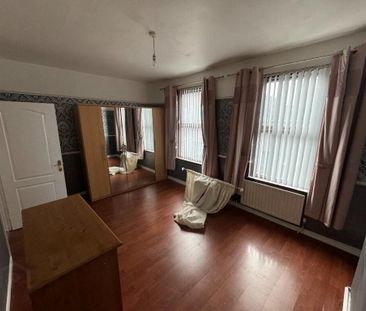 13 Cranburn Street, Belfast, BT14 6BB - Photo 4