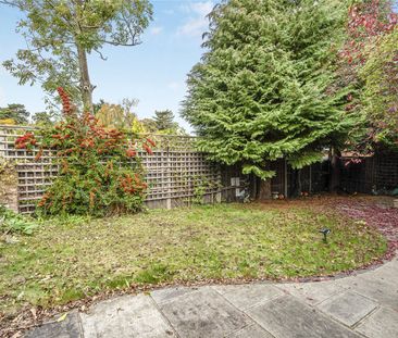 Maybury Hill, Woking, Surrey, GU22 8AB - Photo 1