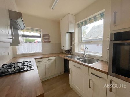 2 bedroom detached bungalow to rent - Photo 5