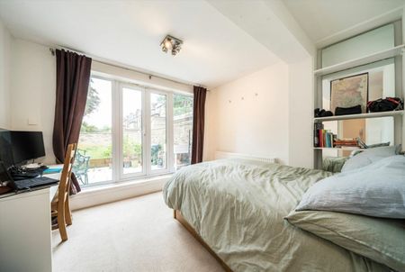 Trinity Road, SW17, London - Photo 5