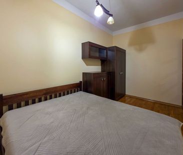 2-pokojowe mieszkanie przy metrze Wilanowska - Zdjęcie 3