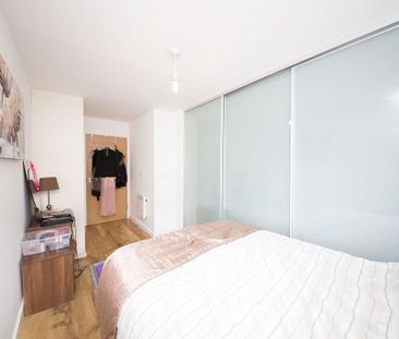Studio to rent - Photo 6