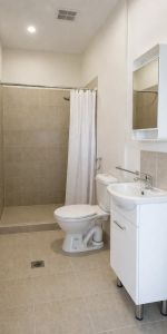 1 Bedroom Unit in Woolloongabba - Photo 4