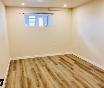 For Lease - 108 Mcwatters Street, Hamilton, Ontario - Photo 3