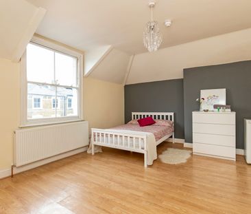 🏡 Beautiful Large Victorian House in Stoke Newington 🏡 - Photo 2