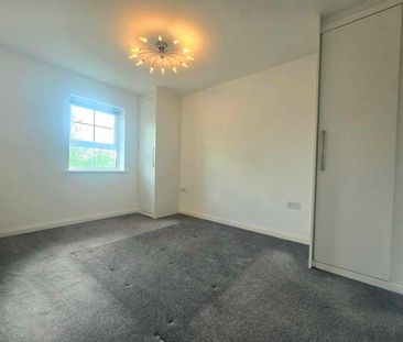 Cardinal Place, Maybush, SO16 - Photo 1