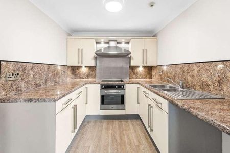 Bowling Court, Wakefield, WF2 - Photo 5