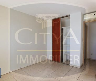 Location Appartement 3 pièces 53m² STE CLOTILDE 97490 - Photo 1