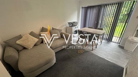 Leam Green - Photo 4