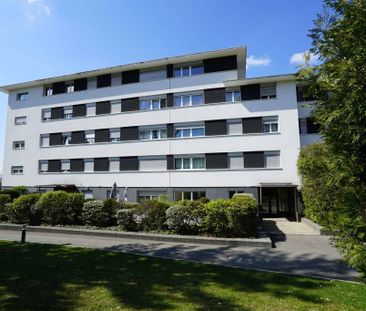 Gorgeous 4.5 pcs apartment on the 2nd floor with lake views - Foto 4