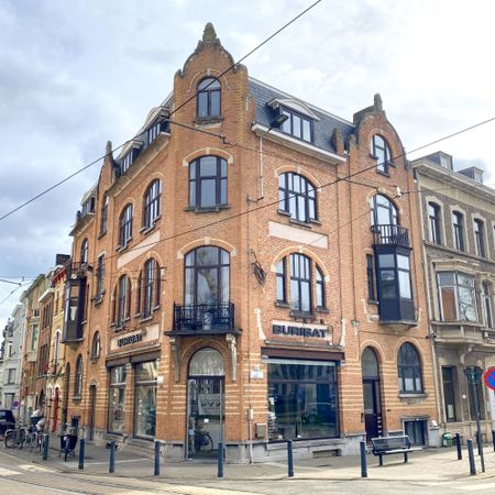 - GENT - Appartement aan de Coupure met één slaapkamer - Foto 4
