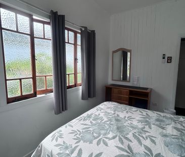 East Brisbane - Photo 3