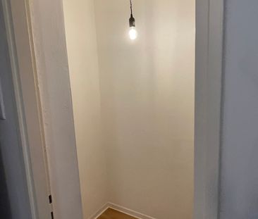 Mietwohnung in Nürnberg - Gemütliche Wohnung mit 2 Zimmern und Loggia - Photo 6
