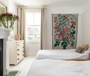 3 bedroom end of terrace house to rent - Photo 4