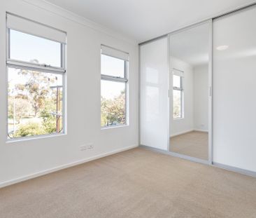 Stylish low maintenance 3 bedroom contemporary home in sought after... - Photo 6