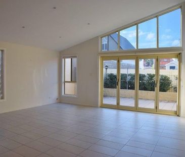 12B Pearson Street, Lambton NSW 2299 - Photo 2