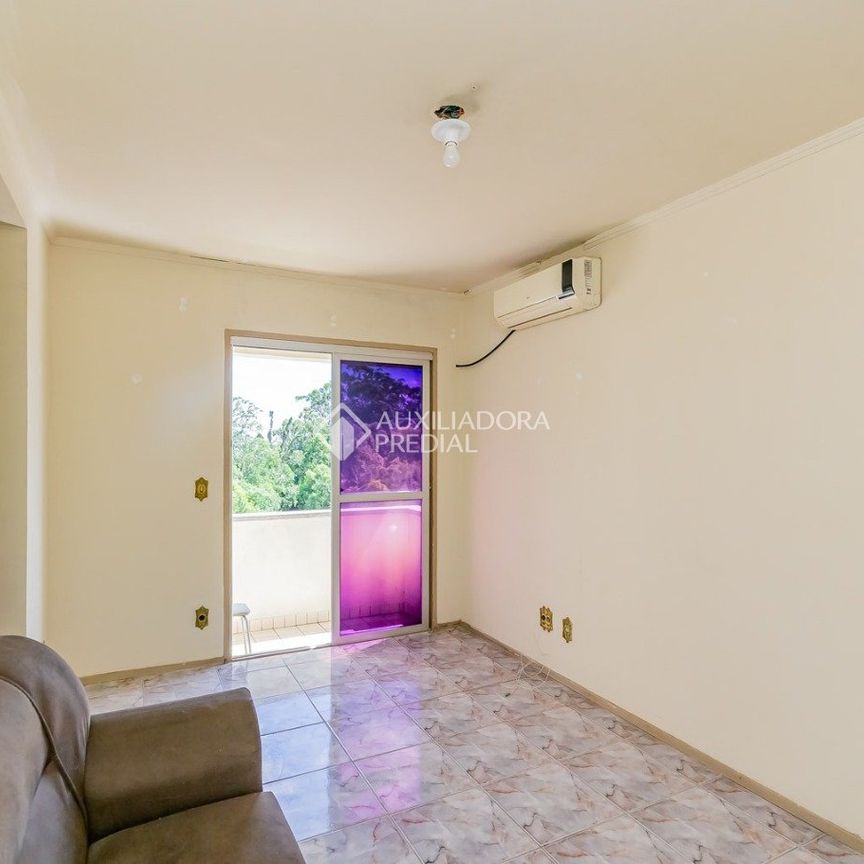 Apartamento com 2 quartos e 55m² para alugar em Sarandi, Porto Alegre. - Photo 1