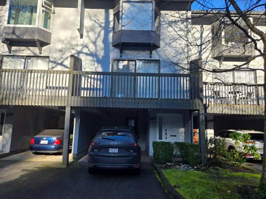 170 James Road Port Moody, BC V3H 2S4 - Photo 1