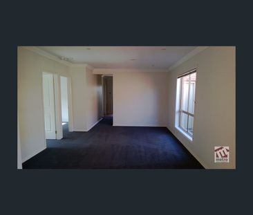 30 Ruby Place, Werribee, Vic 3030 - Photo 2