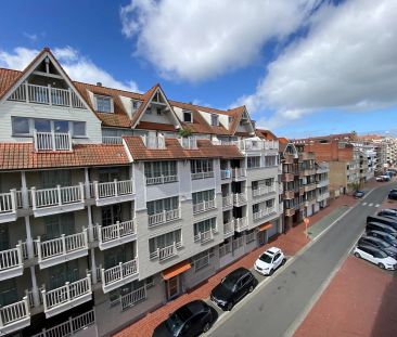 GEMEUBELD: Lichtrijke en recent gerenoveerde penthouse met ruim zui... - Foto 6