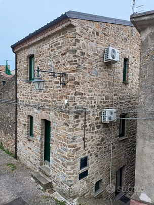 Casa indipendente ristrutturata - Photo 1
