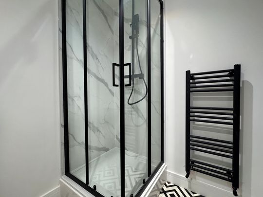 Room 1, Angerstein Road, Portsmouth - Photo 1