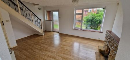 2 bedroom end of terrace house to rent - Photo 5